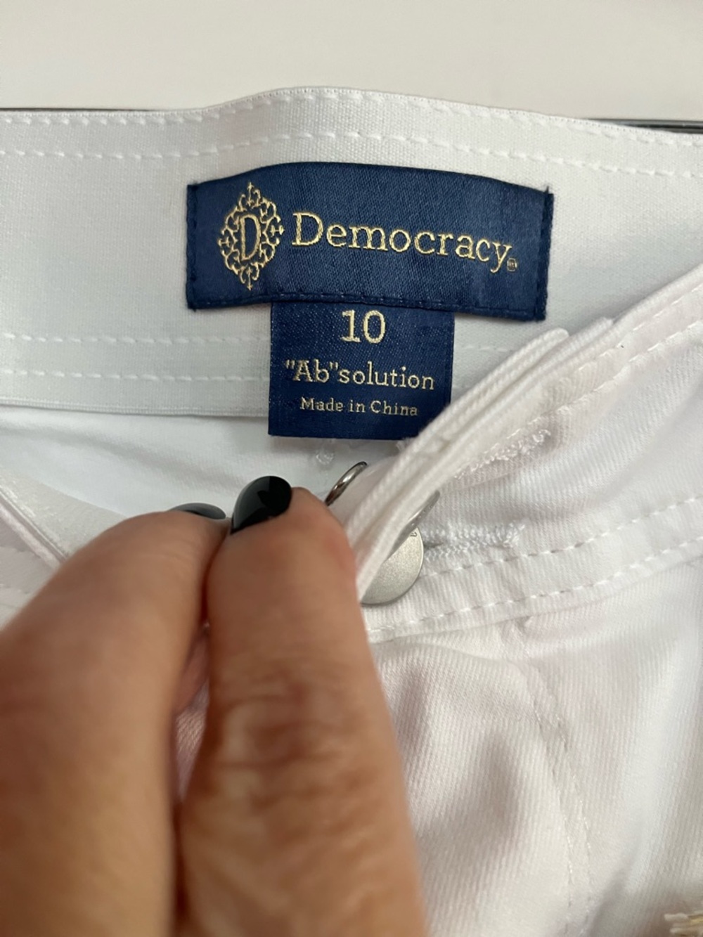 Democracy “Ab” solutions High Rise White ankle length jeans - Picture 4 of 9